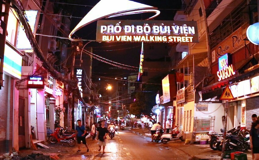 what to do in ho chi minh city at night